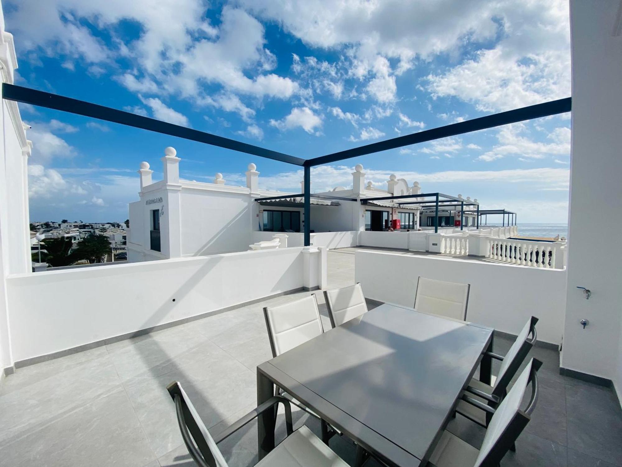 Atlantico Plaza Apartments ปูแอร์โตเดลคาร์เมน ภายนอก รูปภาพ
